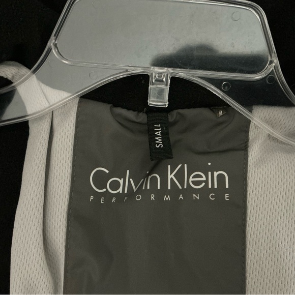 Calvin Klein Performance Women’s Quilted Puffer Jacket with Hood Size S - Picture 11 of 14